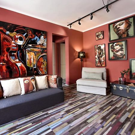 Captivating Old Town Apartment 부쿠레슈티 외부 사진