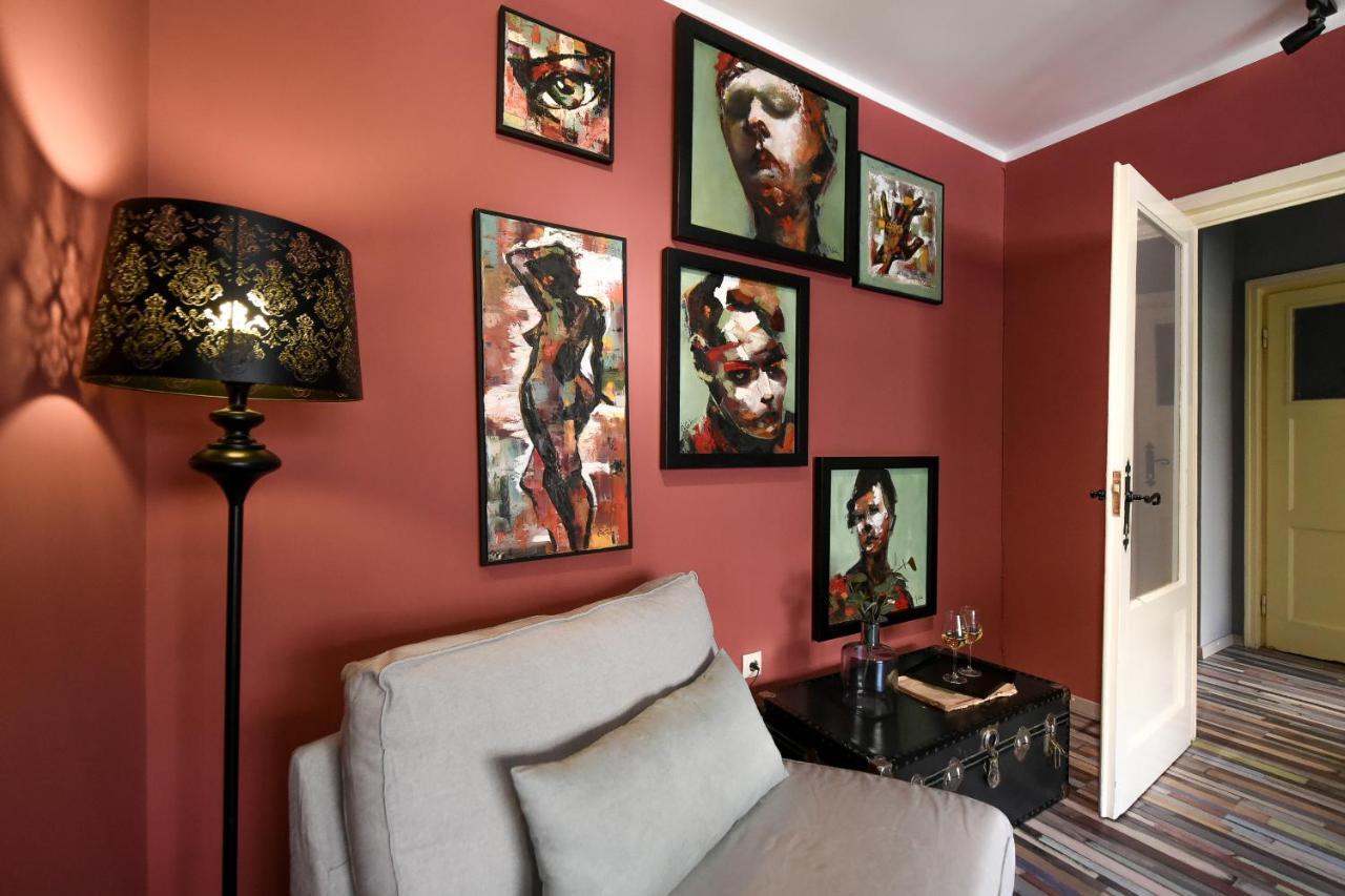 Captivating Old Town Apartment 부쿠레슈티 외부 사진
