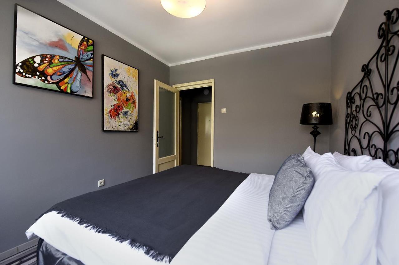 Captivating Old Town Apartment 부쿠레슈티 외부 사진